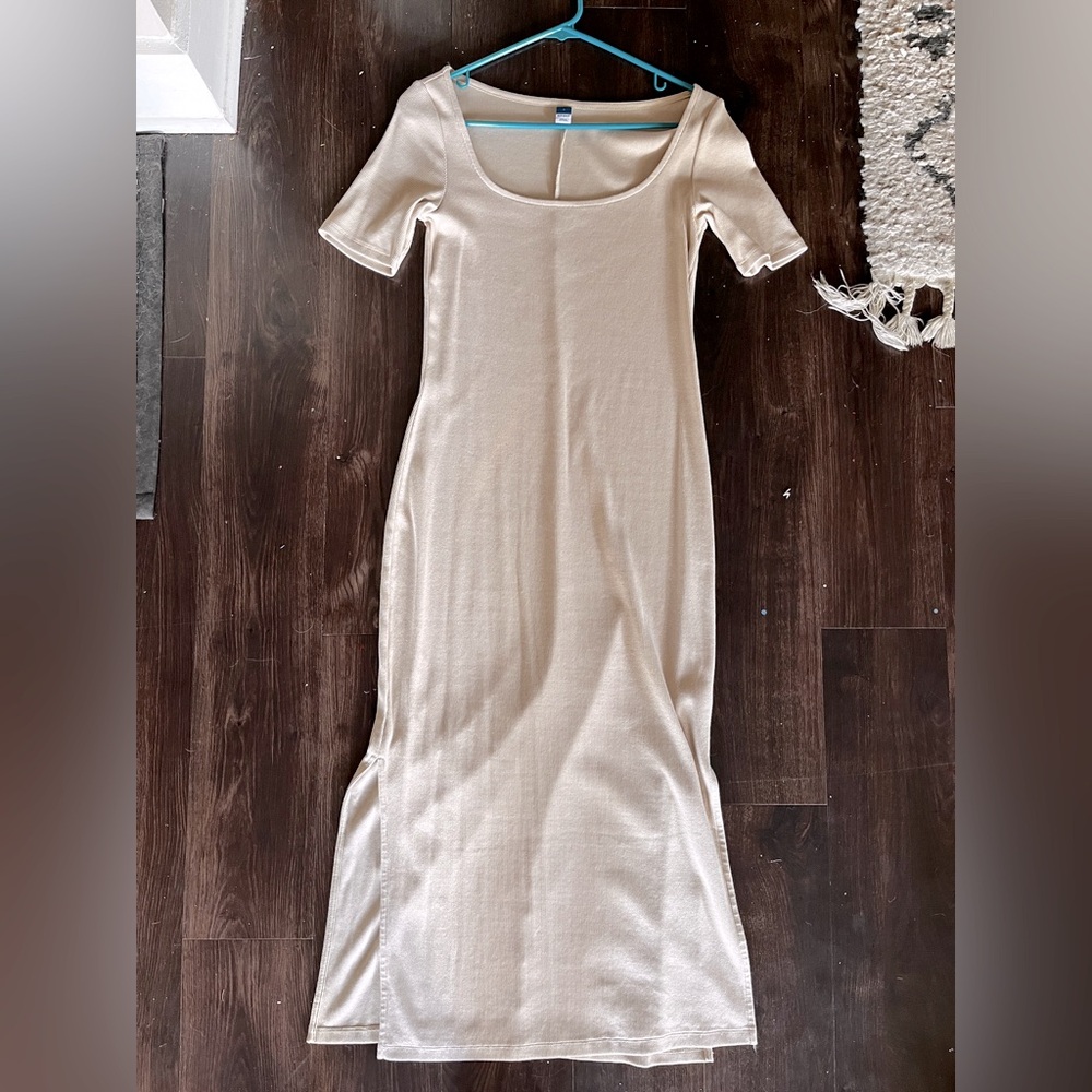 OLD NAVY CREAM LONG TIGHT DRESS SIZE SMALL